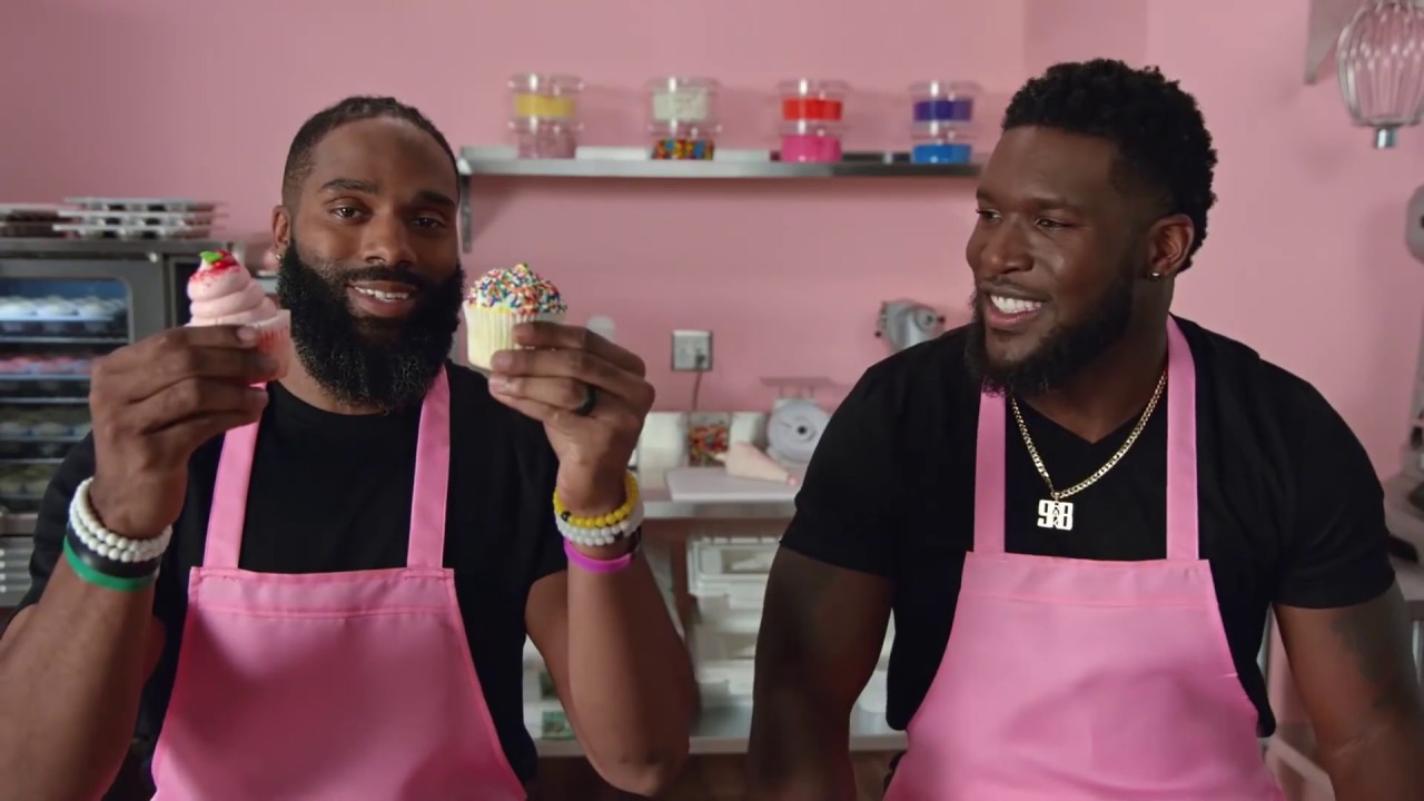 Surface Pro 6 – NFL Cupcakes